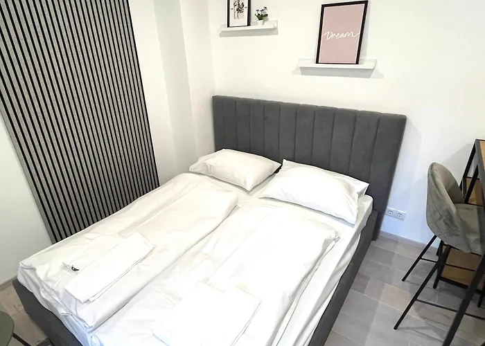 Modern, Smart And In The Heart Of The Apartment Vienna
